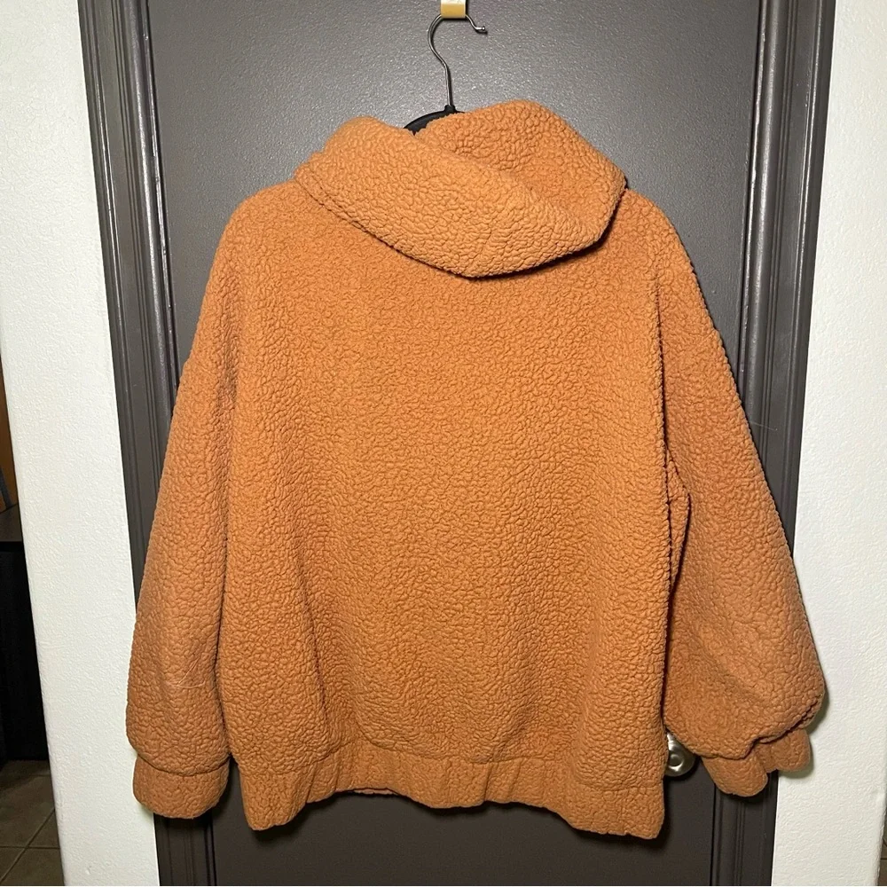 Orange Sherpa Jakcet - Picture 3 of 3